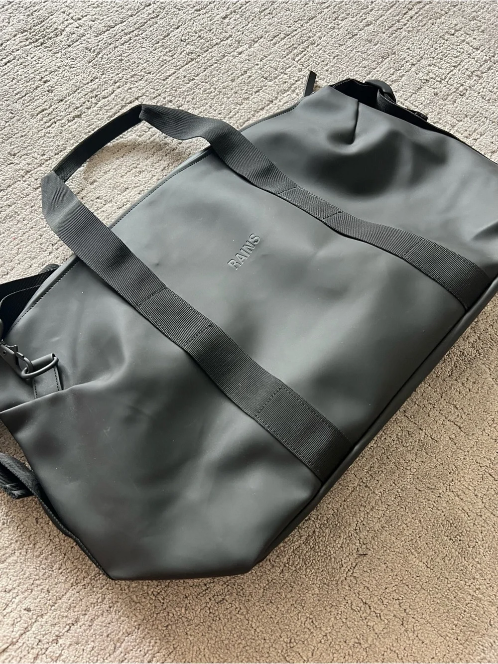 Rains Hilo Weekend Bag